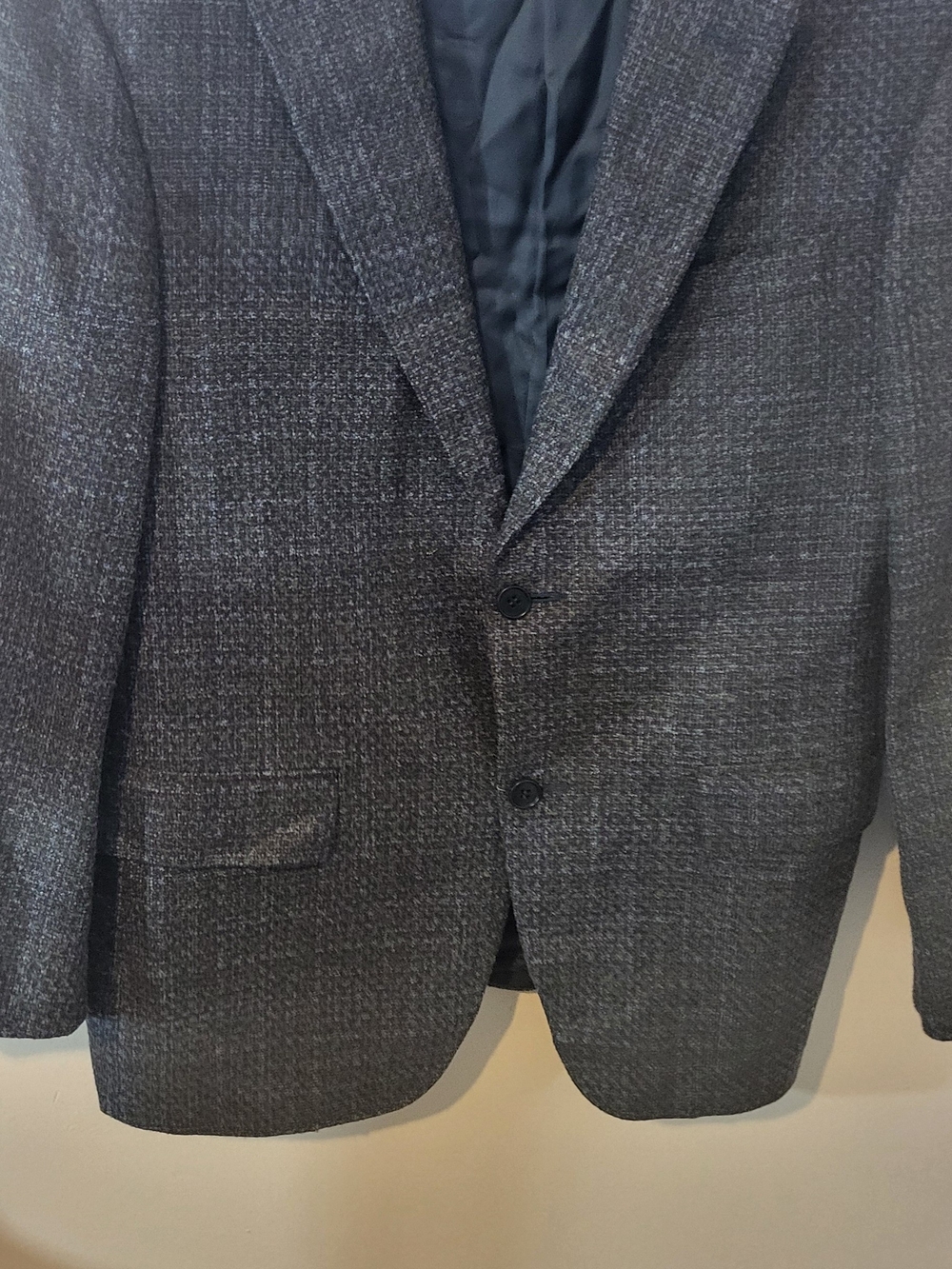 Men's Charcoal Textured Two-Button Blazer